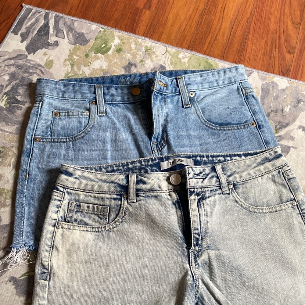 Bundles short jeans Monsino denim size 2/26 and refuge short size 2